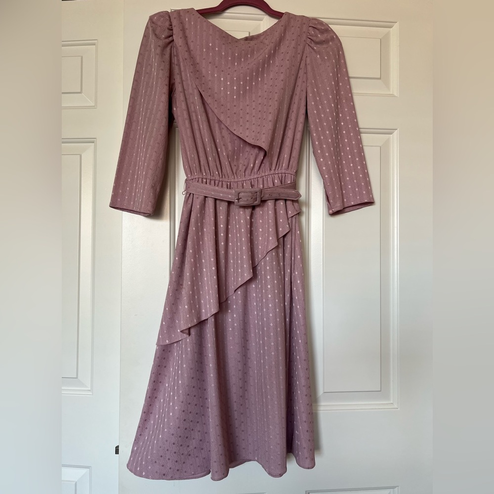 Vintage pink dress style1930